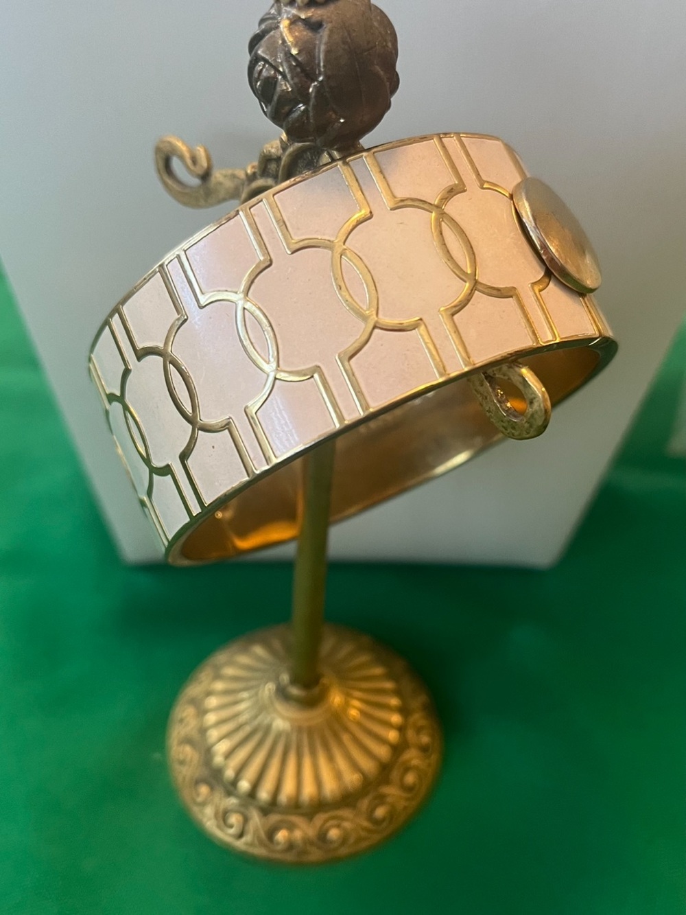 Gold and Cream Geometric Enamel Accent Bracelet Stand